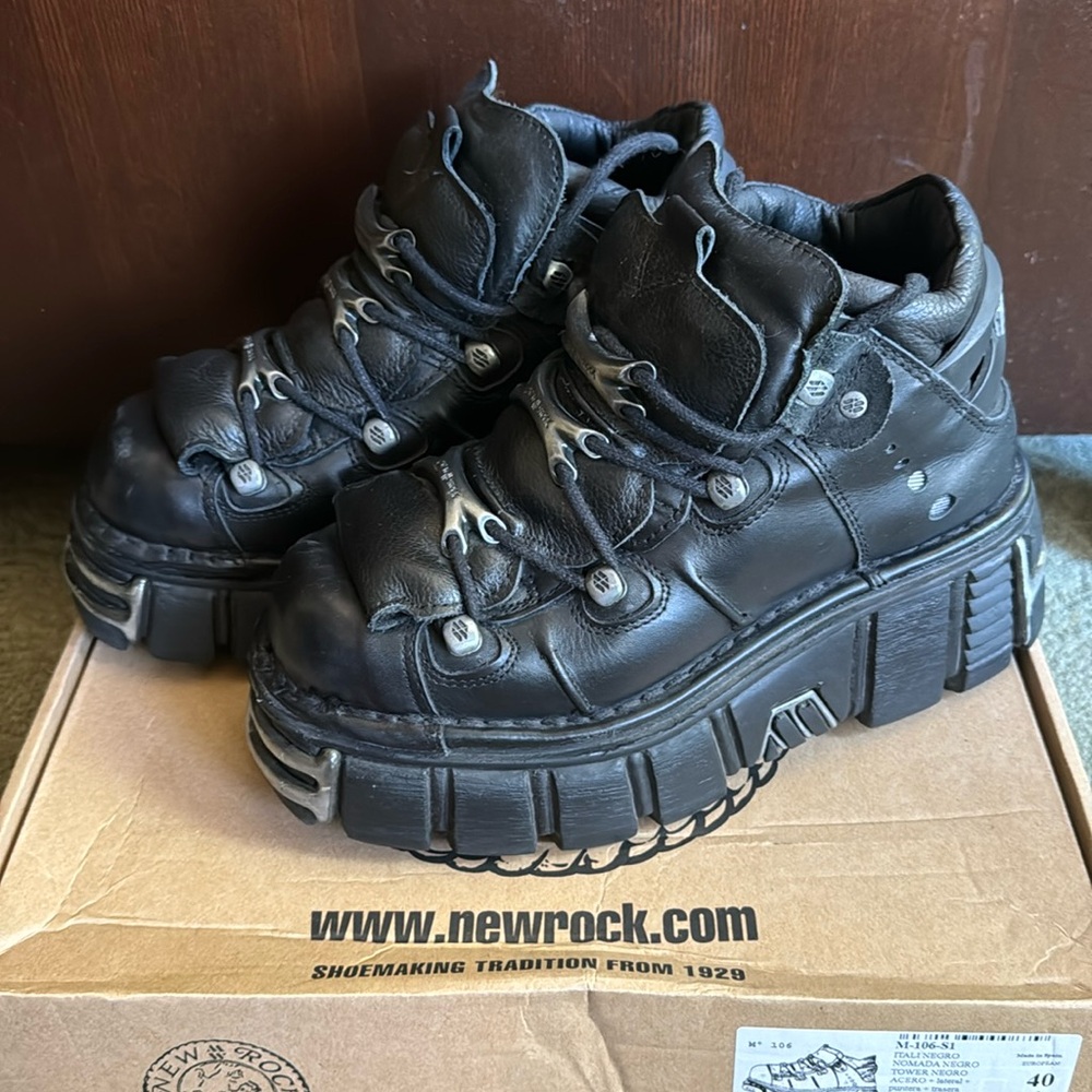 NEW ROCK 106-S1 Unisex Black Gothic Classic Leather Biker Ankle Tower Boots